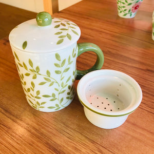 Tea Cup with Infuser and Lid