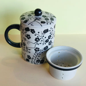Tea Cup with Infuser and Lid