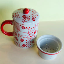 Load image into Gallery viewer, Tea Cup with Infuser and Lid

