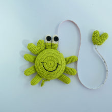 Load image into Gallery viewer, Crochet Animal Measuring Tapes
